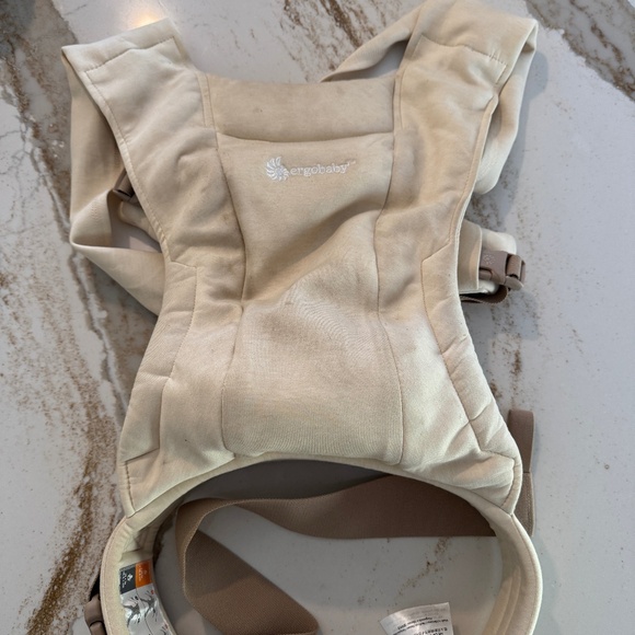 Ergobaby Beige Carrer - Picture 1 of 2